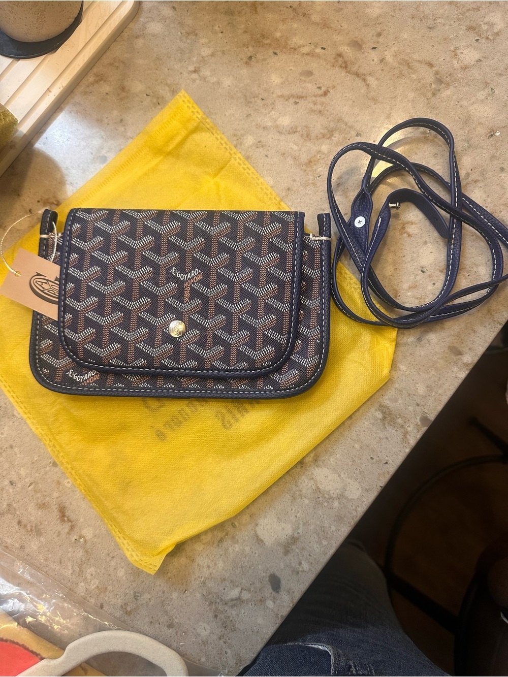 FASHION Navy and Brown Small Crossbody Wallet